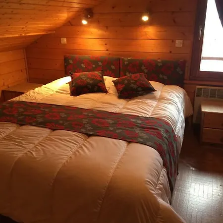 Les Bruyeres Wi Fi Chalet *